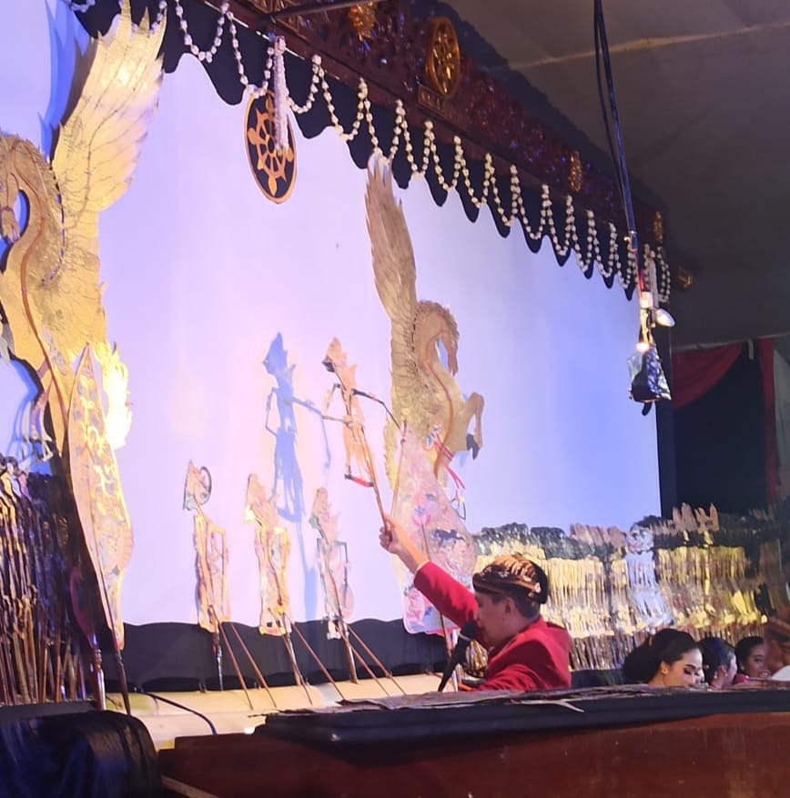 Konser Wayang Milenial Indonesia Merihkan Acara Tasyakuran Pantai Kembar Terpadu